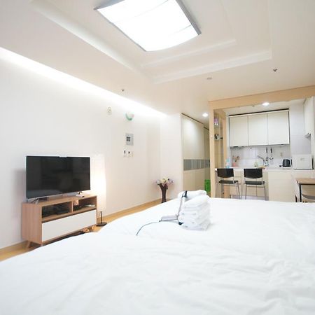 Enjoy Budget Apartment In Gangnam 2 Seoul Bagian luar foto